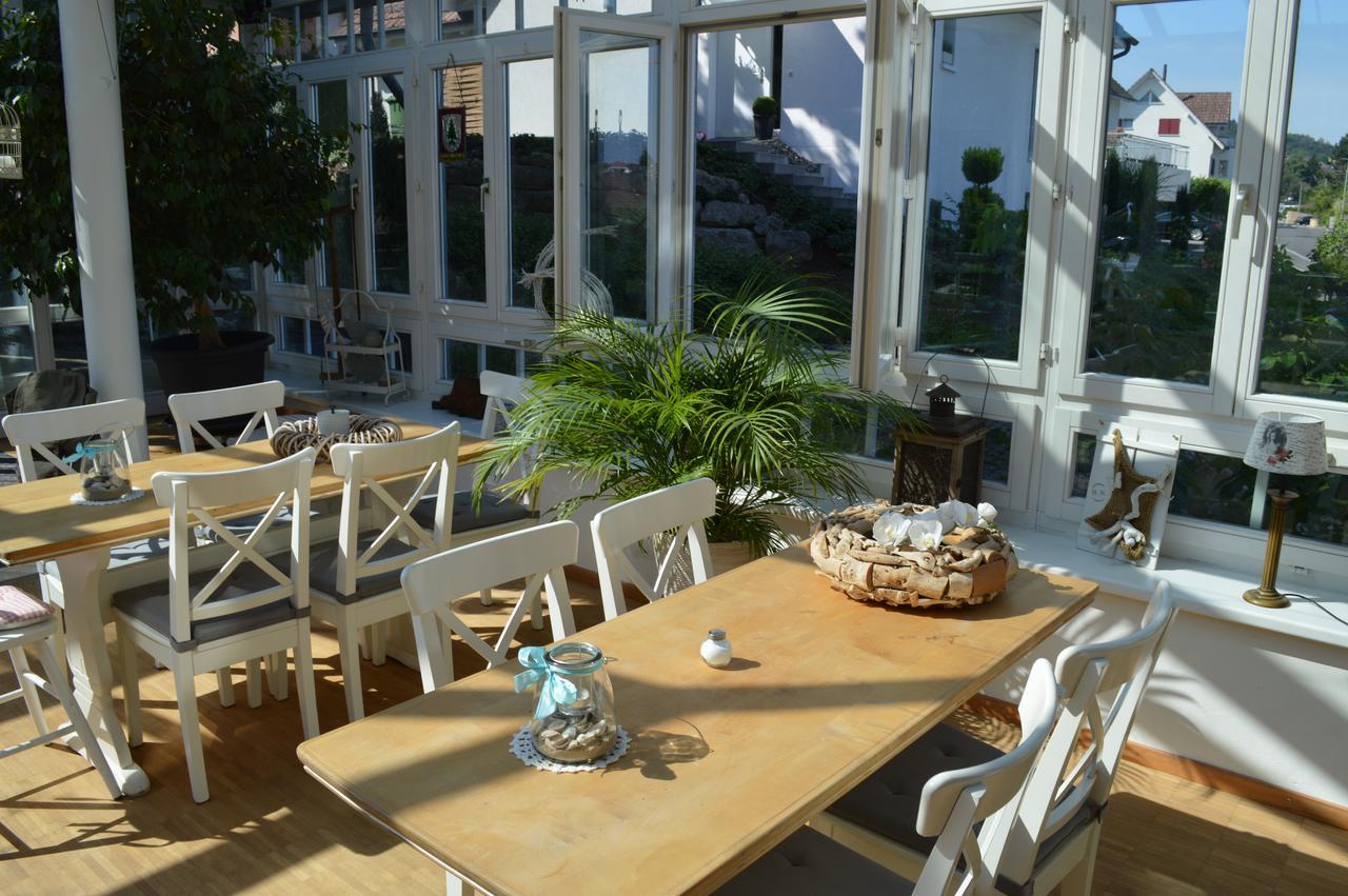 Bnb Zum Schluessel Unterehrendingen Exterior foto